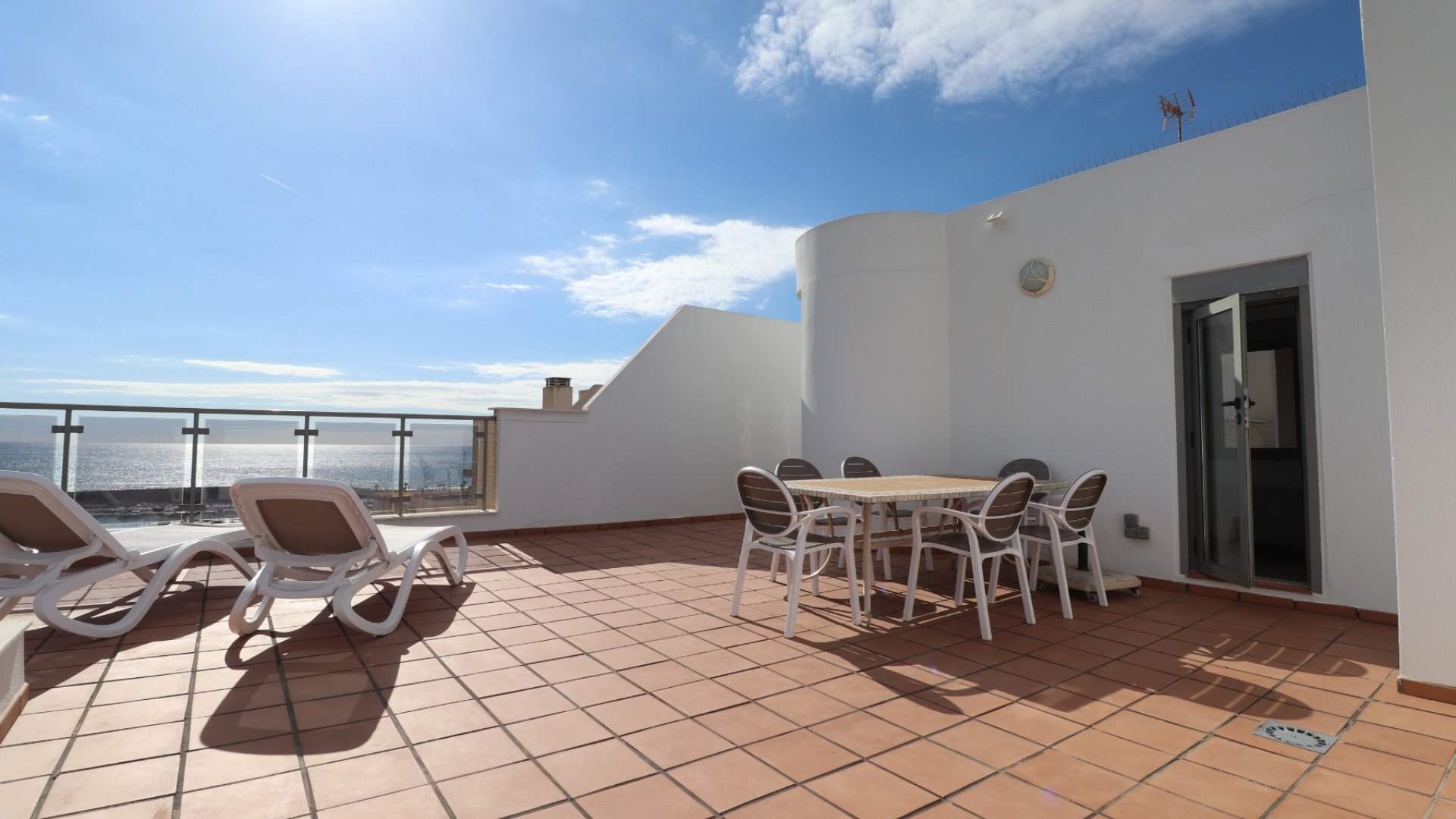 Resale - Townhouse -
Guardamar del Segura - Guardamar del Segura - Town