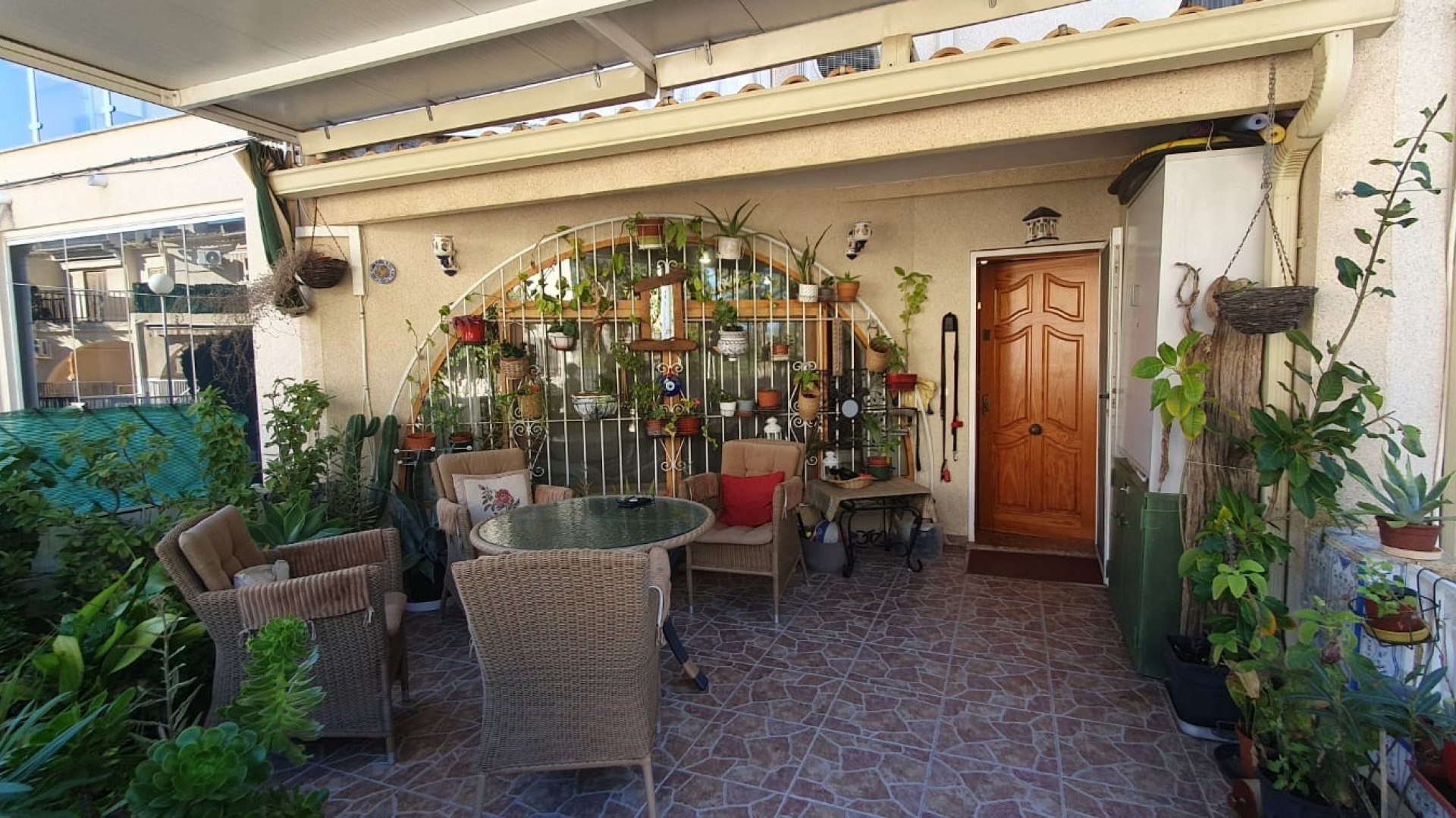 Resale - Townhouse -
Guardamar del Segura - Urbanizaciones