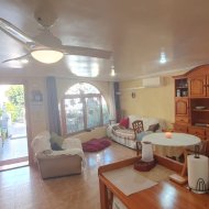 Resale - Townhouse -
Guardamar del Segura - Urbanizaciones