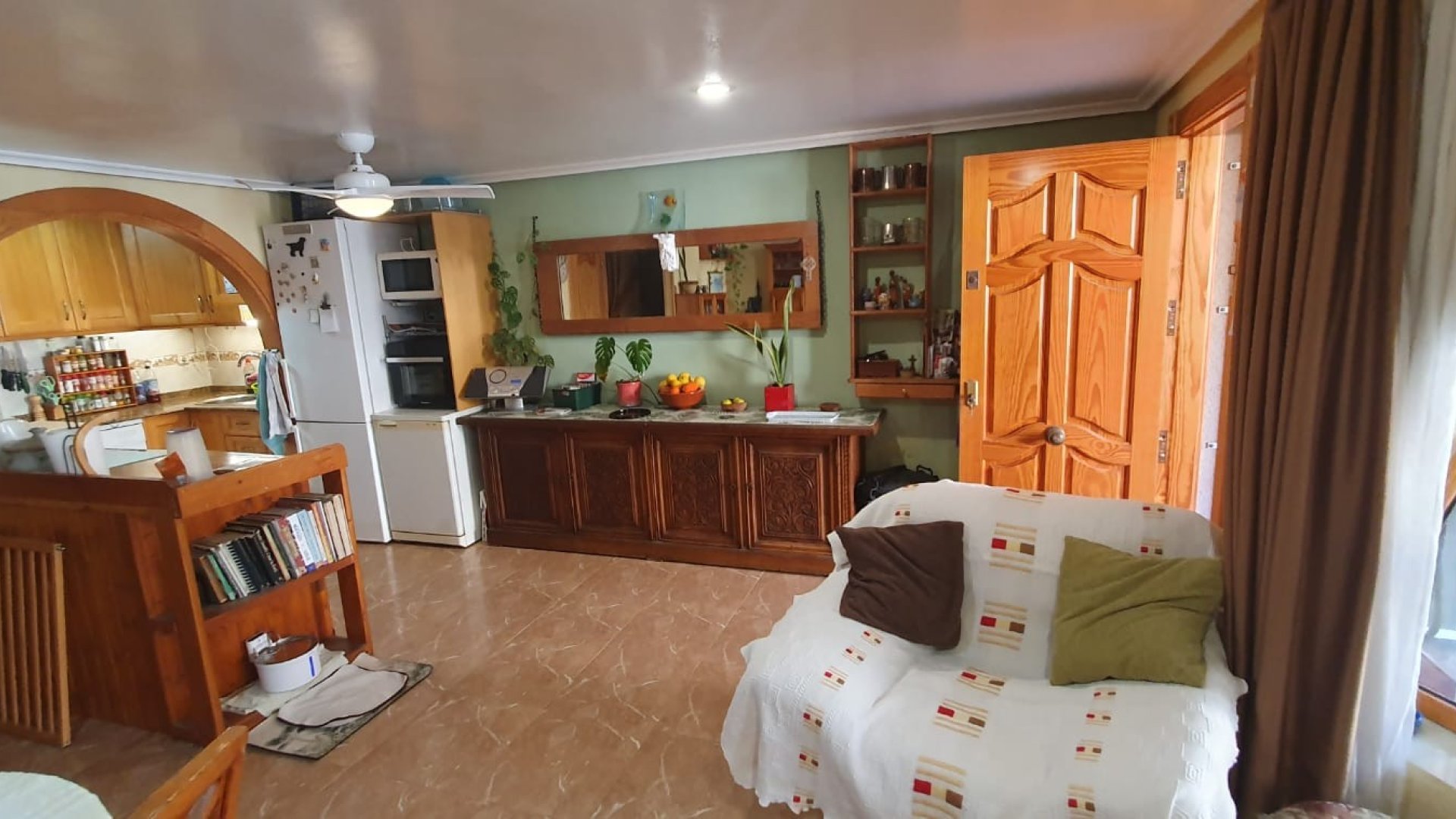 Resale - Townhouse -
Guardamar del Segura - Urbanizaciones