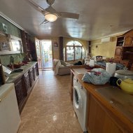 Resale - Townhouse -
Guardamar del Segura - Urbanizaciones