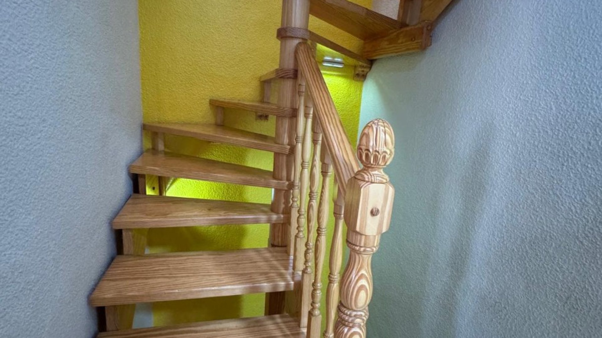 Resale - Townhouse -
Guardamar del Segura - Urbanizaciones