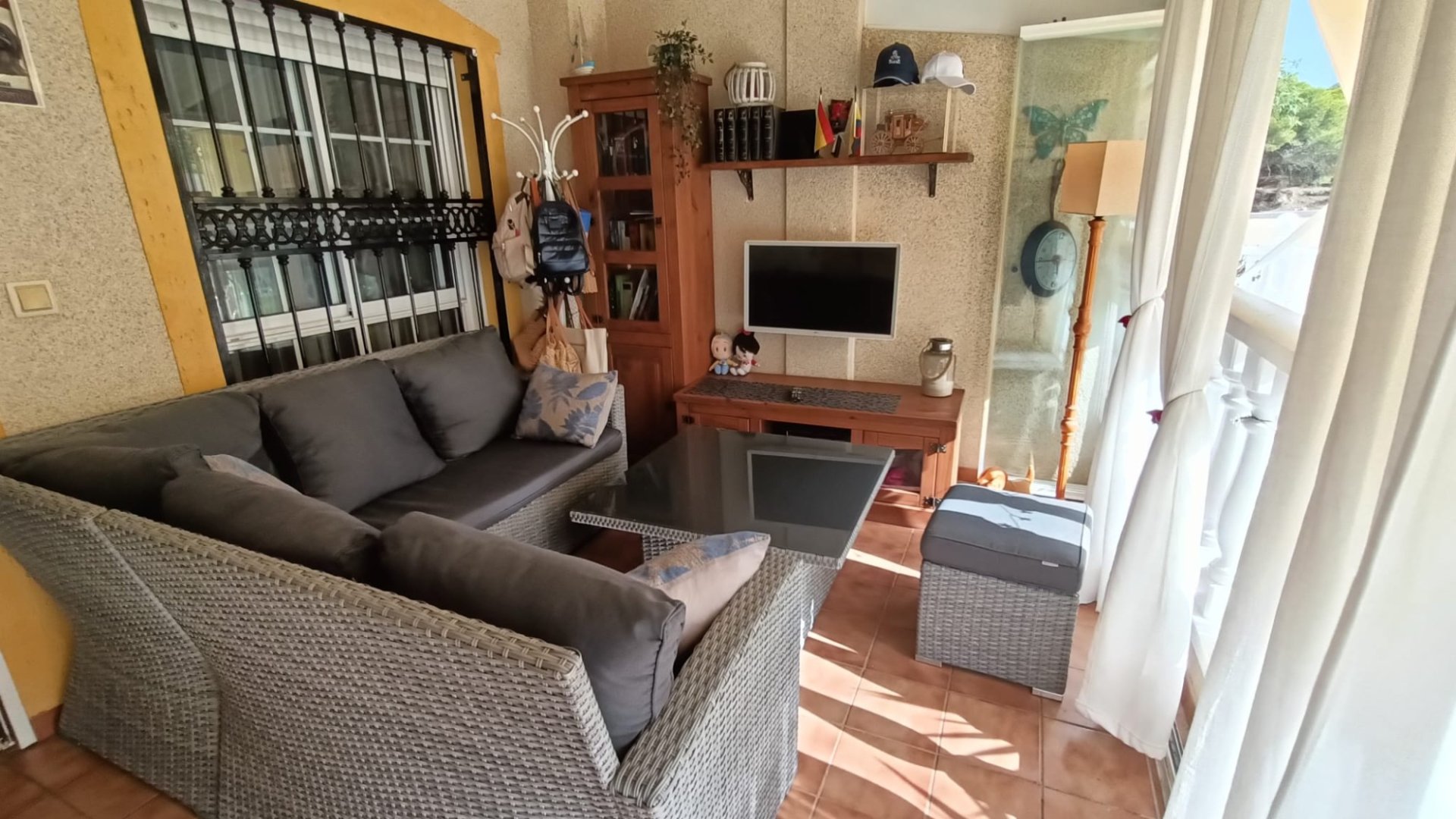 Resale - Townhouse -
Guardamar del Segura - Urbanizaciones
