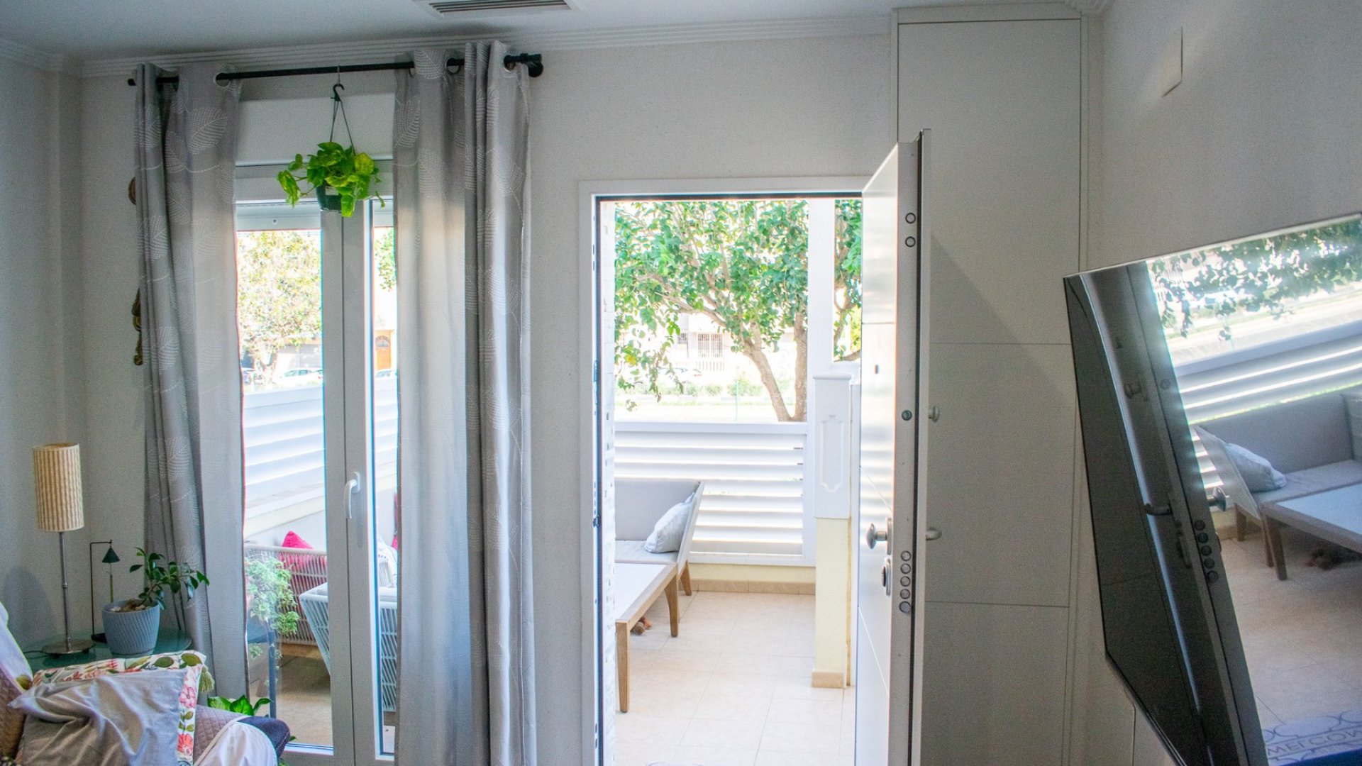 Resale - Townhouse -
Guardamar del Segura - Urbanizaciones