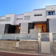 Resale - Townhouse -
Guardamar del Segura