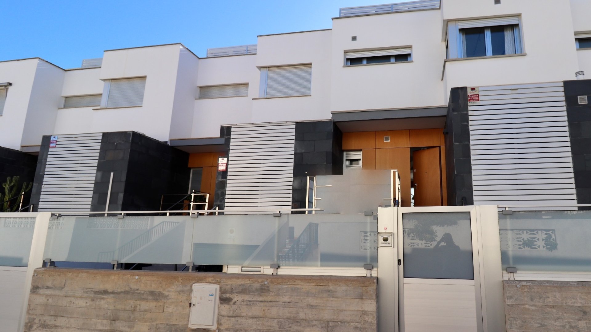 Resale - Townhouse -
Guardamar del Segura