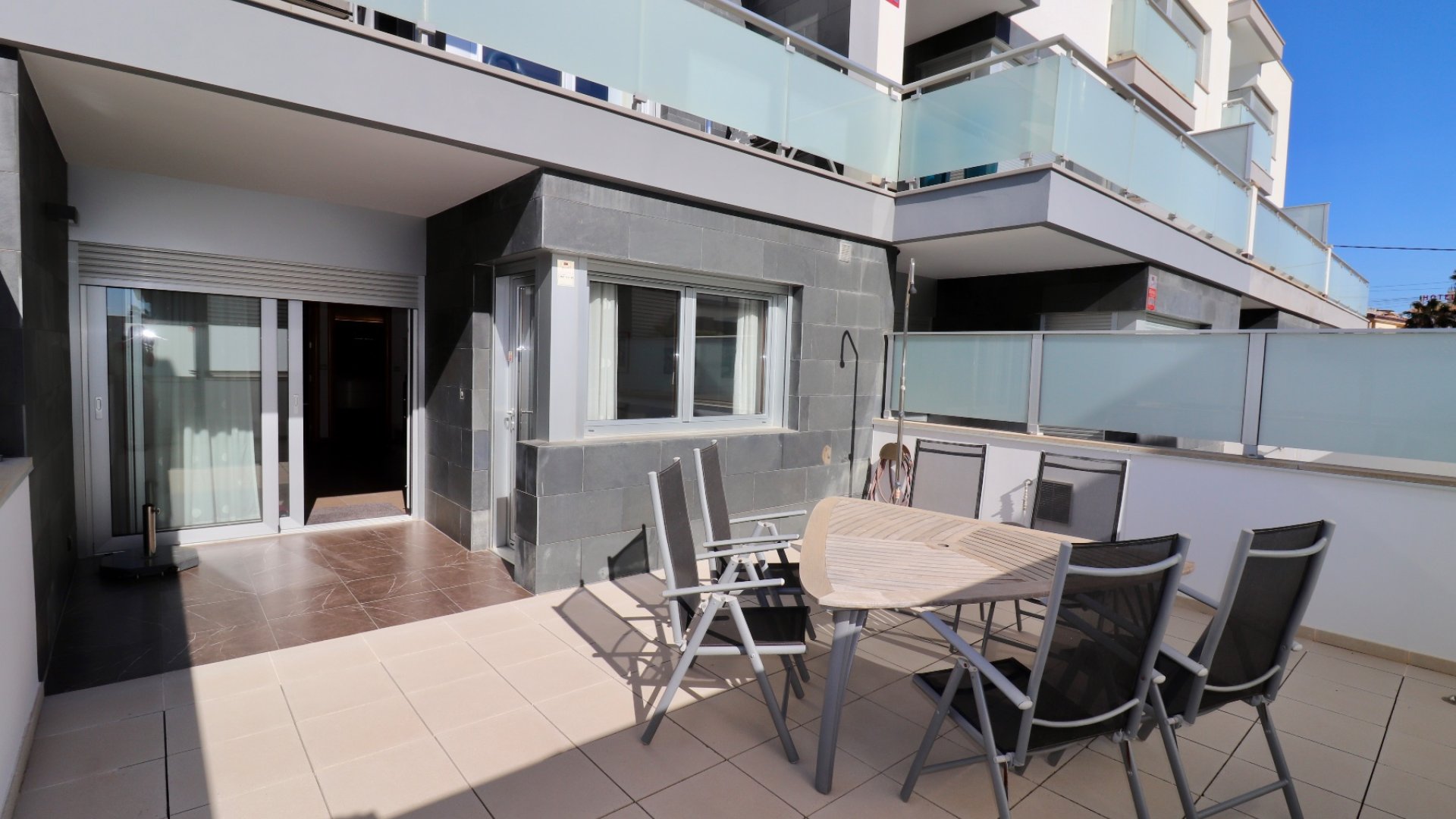 Resale - Townhouse -
Guardamar del Segura