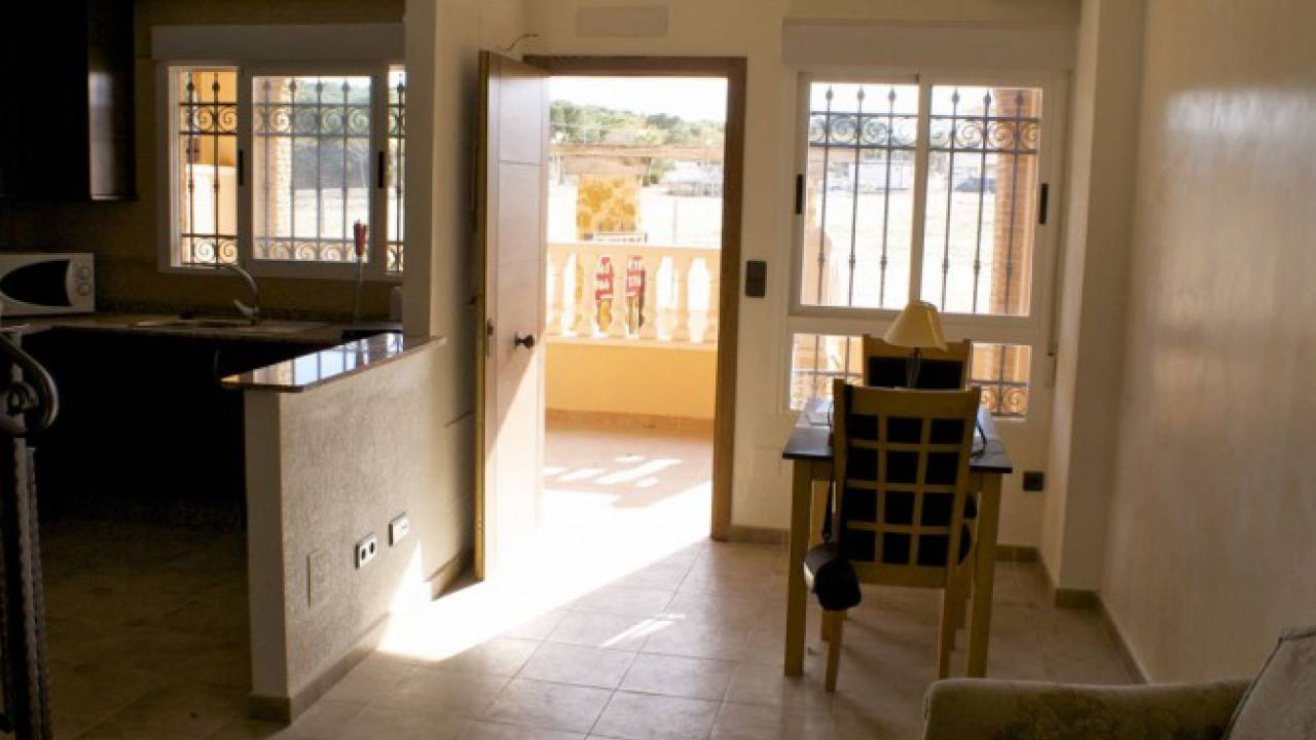 Resale - Townhouse -
Guardamar del Segura