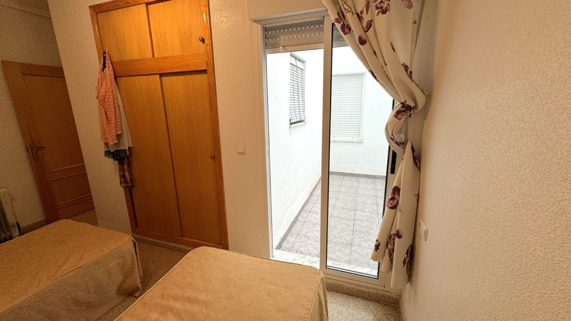 Resale - Townhouse -
Guardamar del Segura