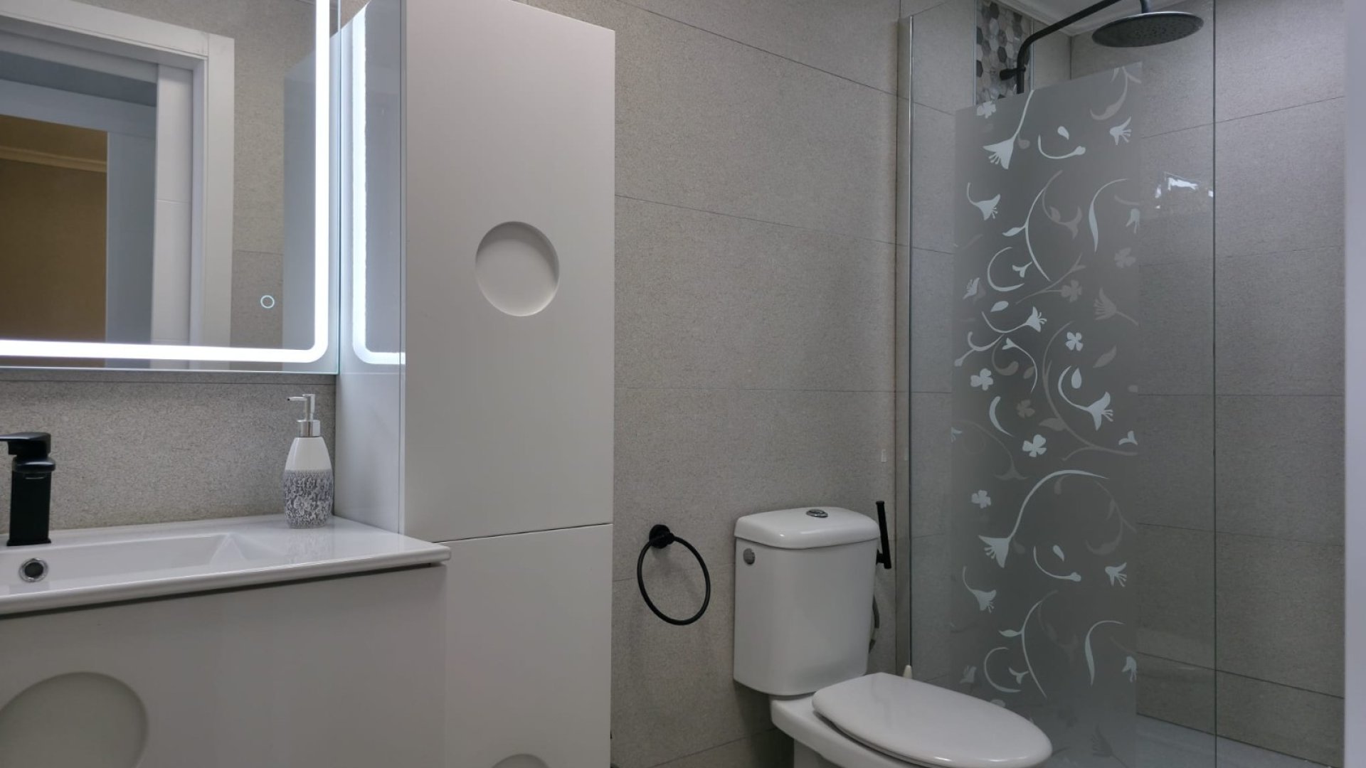 Resale - Townhouse -
La Torreta - Torrevieja