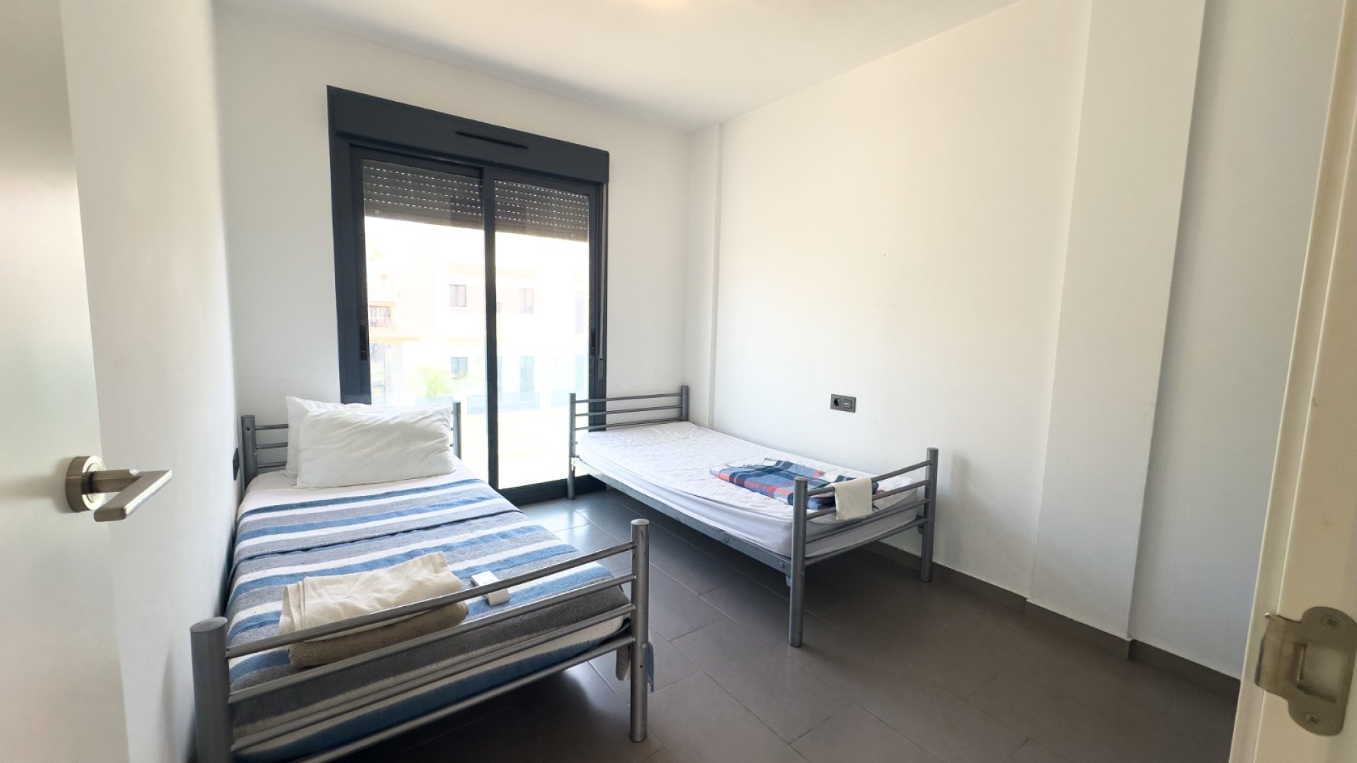 Resale - Townhouse -
La Zenia