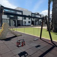 Resale - Townhouse -
La Zenia
