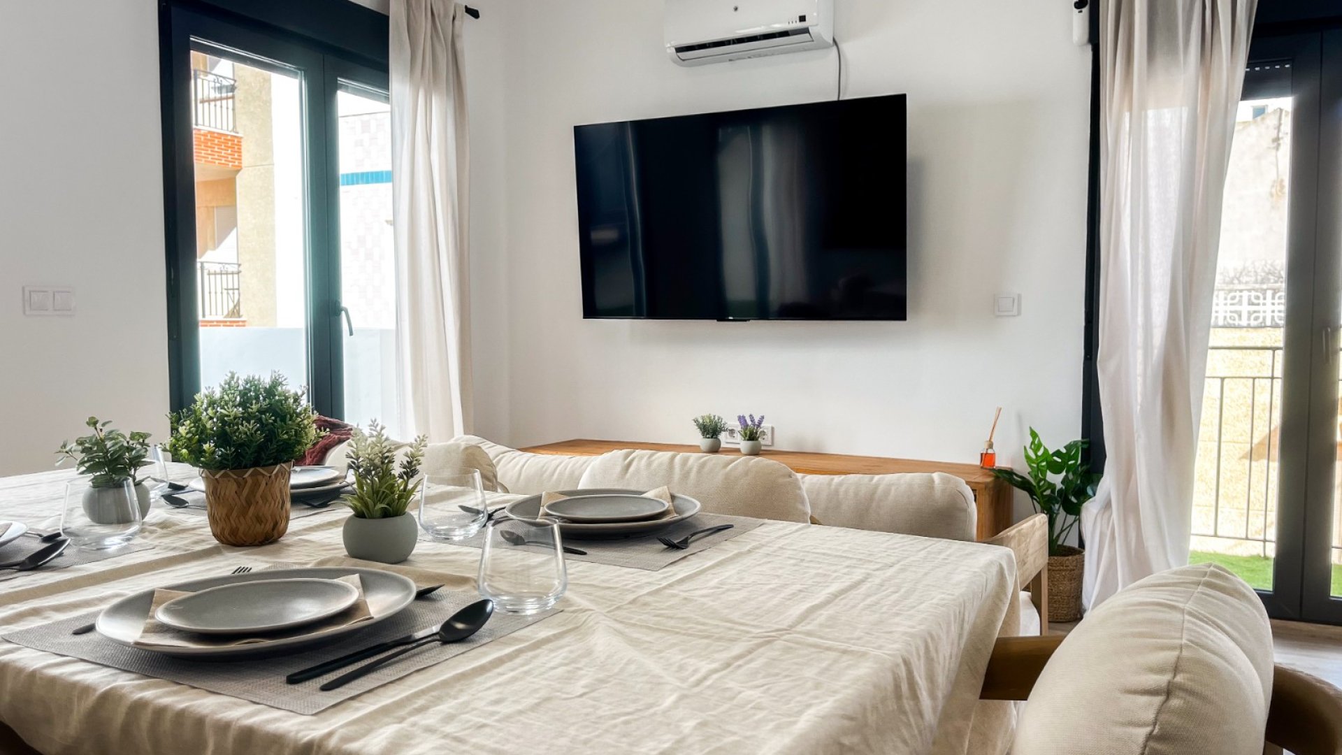 Resale - Townhouse -
Los Alcazares - town