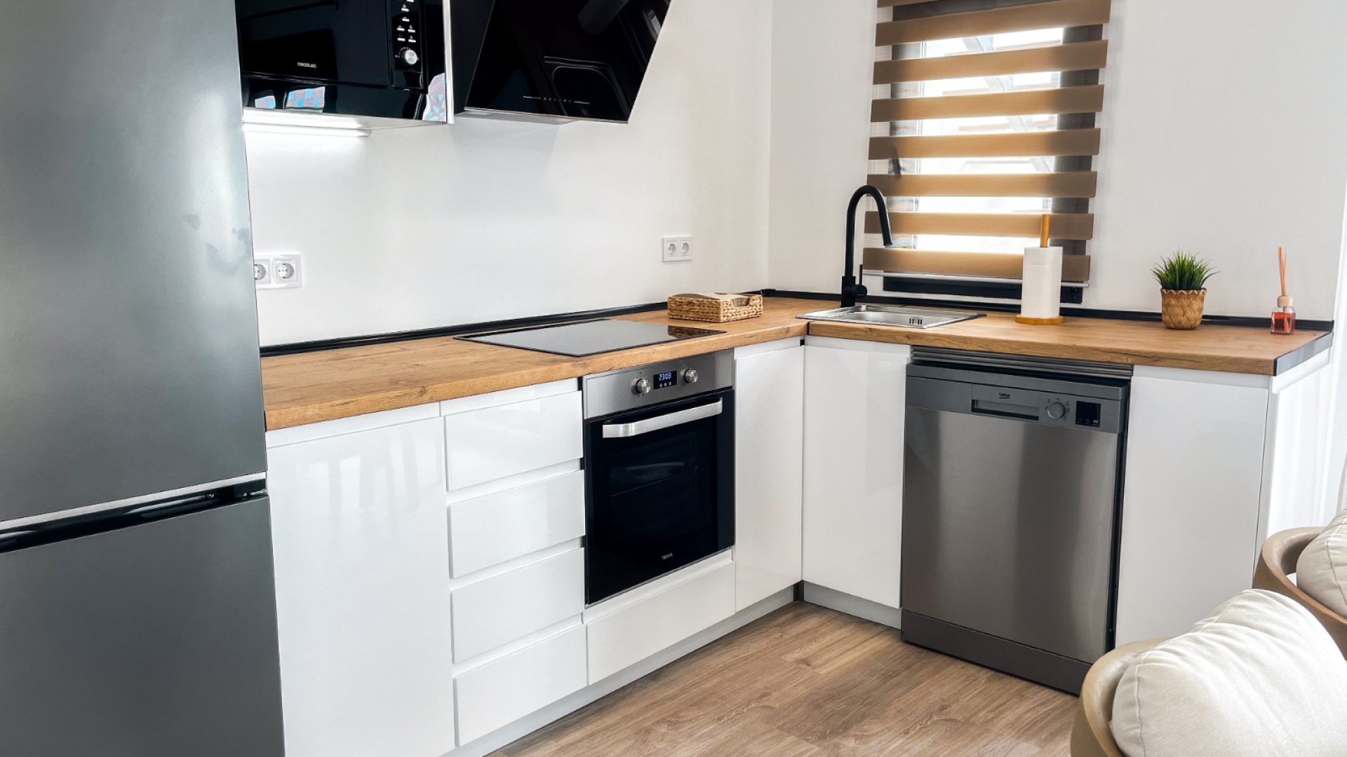 Resale - Townhouse -
Los Alcazares - town