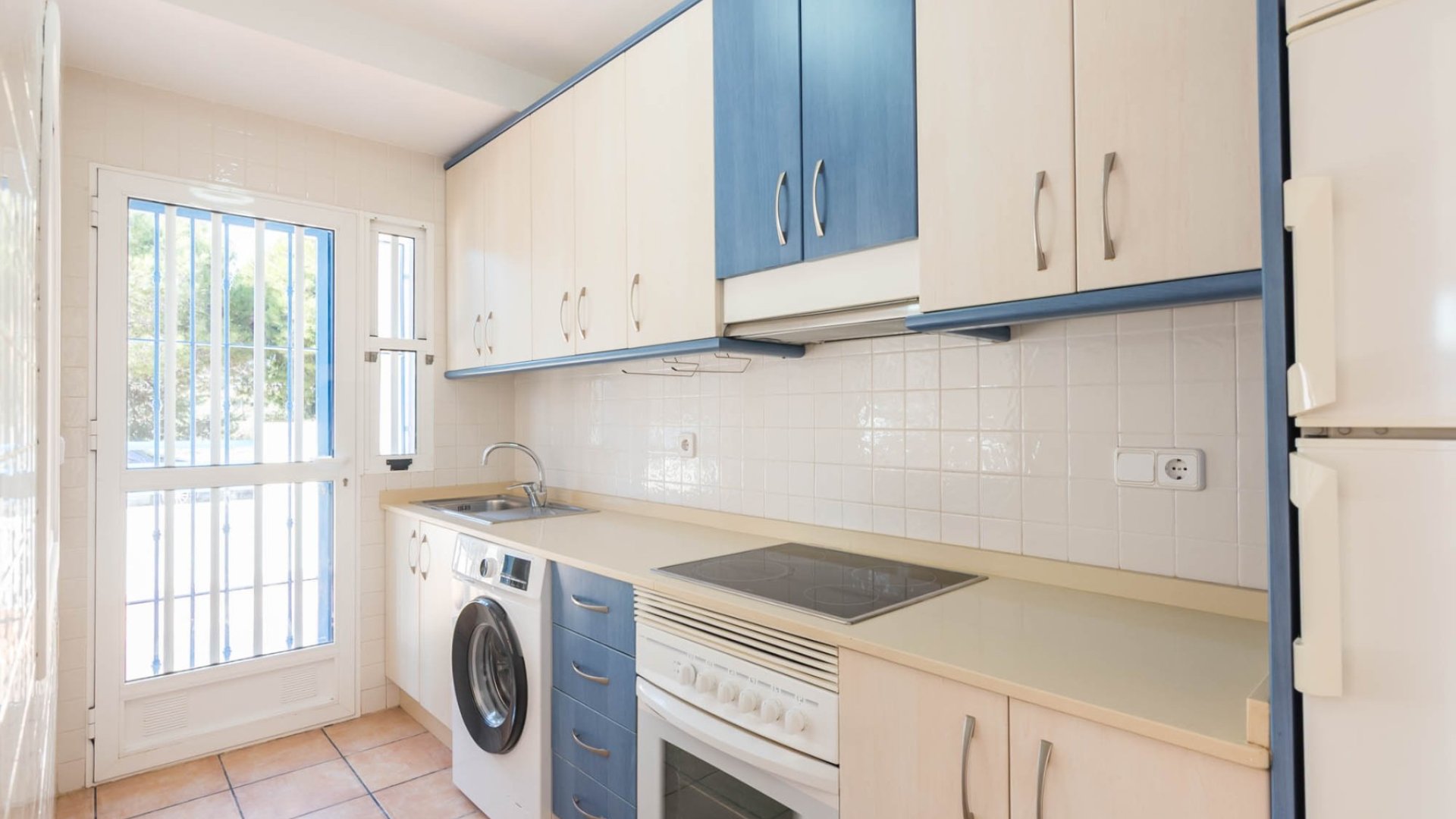 Resale - Townhouse -
Los Alcazares