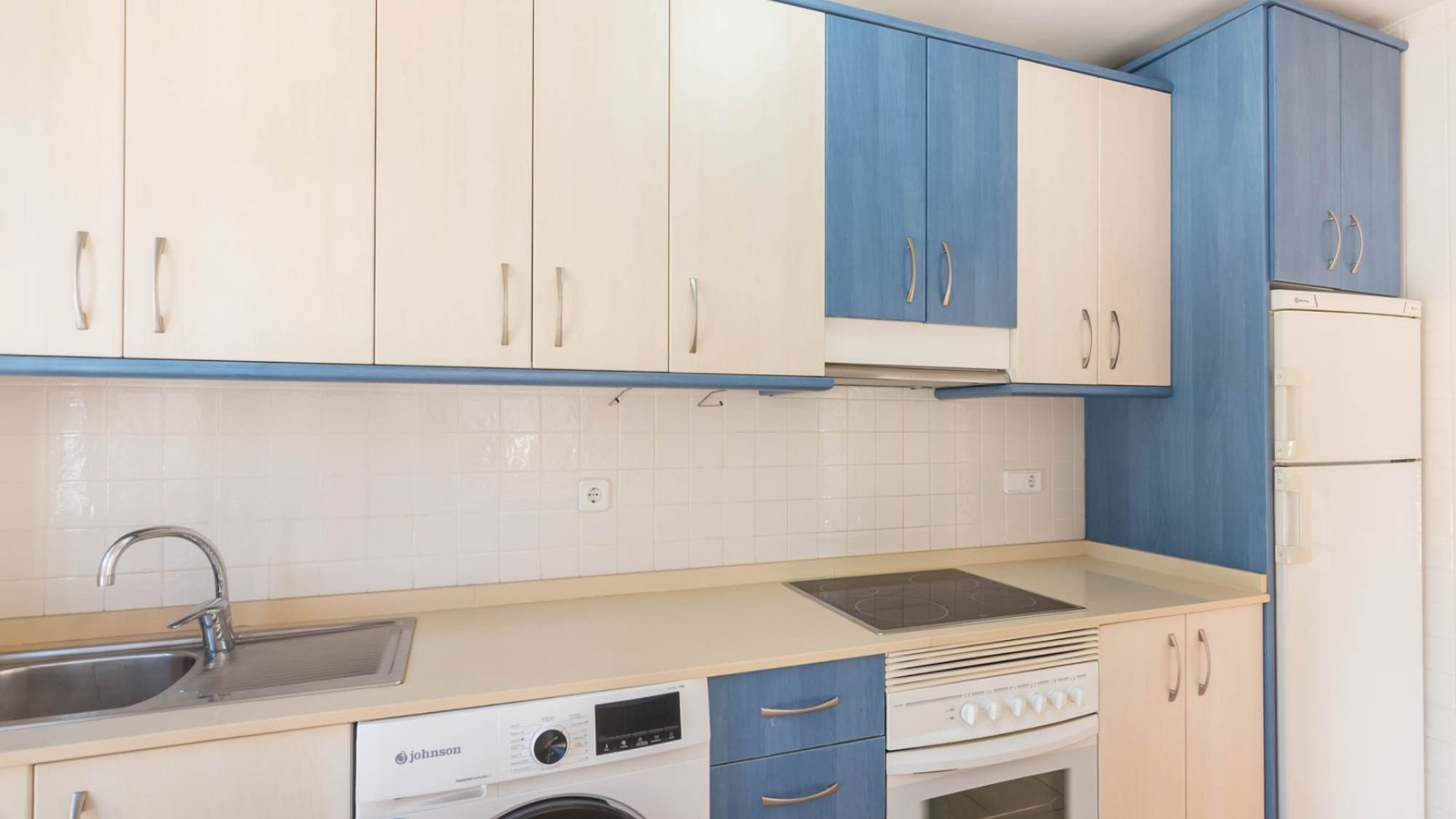 Resale - Townhouse -
Los Alcazares