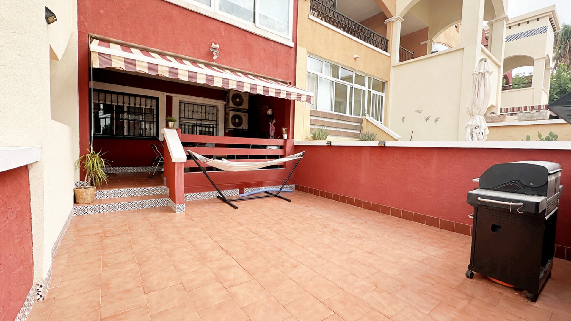 Resale - Townhouse -
Los Altos - Dream Hills - Dream Hills 2