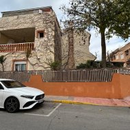 Resale - Townhouse -
Los Montesinos