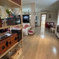 Resale - Townhouse -
Los Montesinos