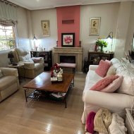 Resale - Townhouse -
Los Montesinos