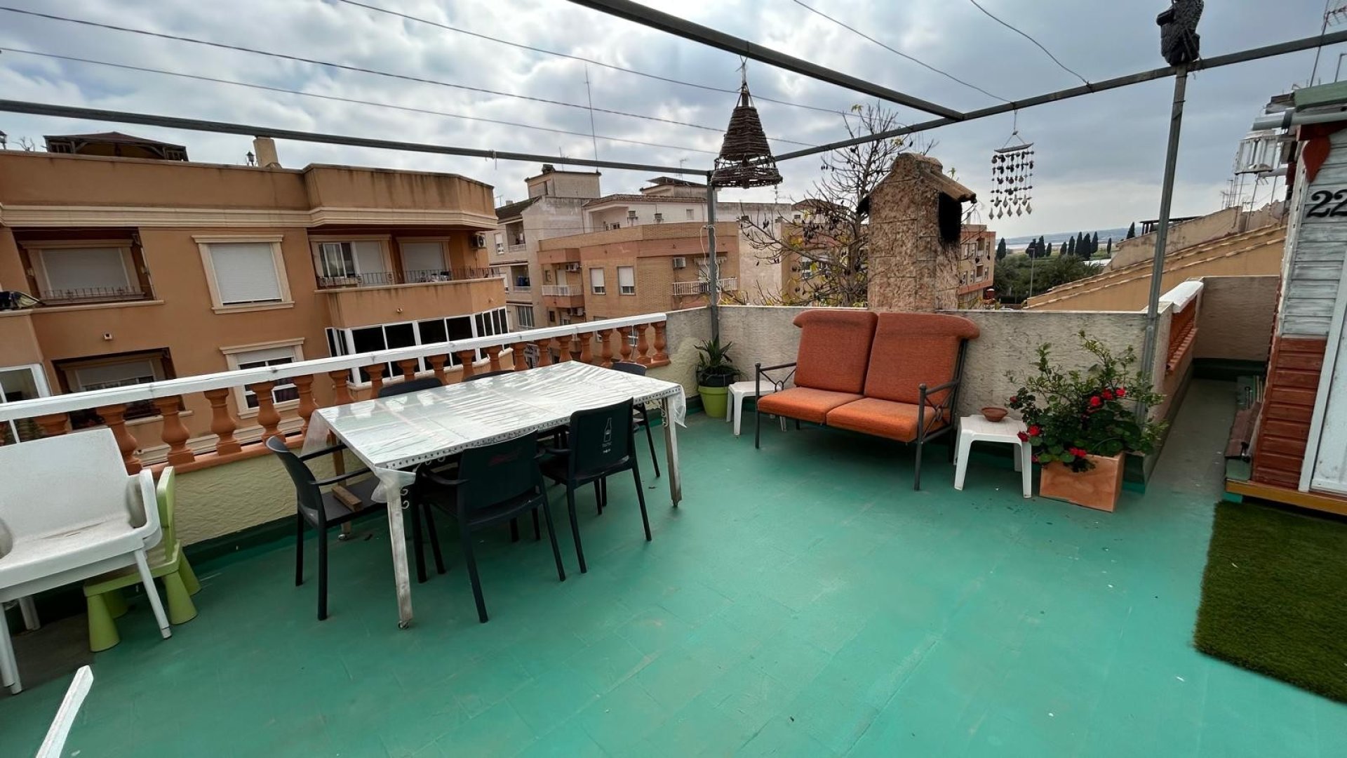 Resale - Townhouse -
Los Montesinos