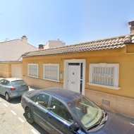 Resale - Townhouse -
Los Montesinos