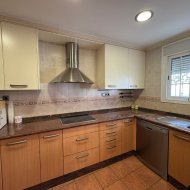 Resale - Townhouse -
Los Montesinos