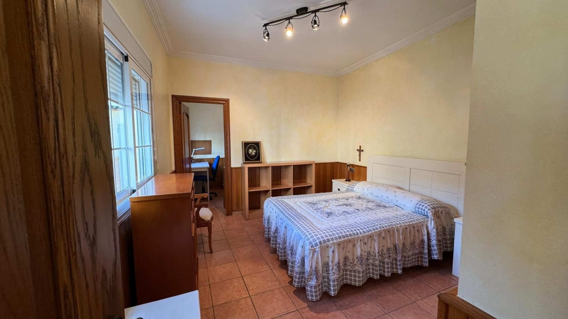 Resale - Townhouse -
Los Montesinos