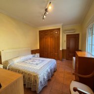 Resale - Townhouse -
Los Montesinos