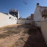 Resale - Townhouse -
Los Montesinos