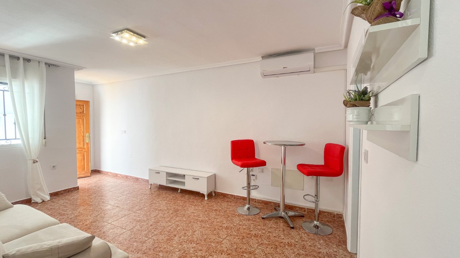 Resale - Townhouse -
Orihuela Costa - Entre Naranjos