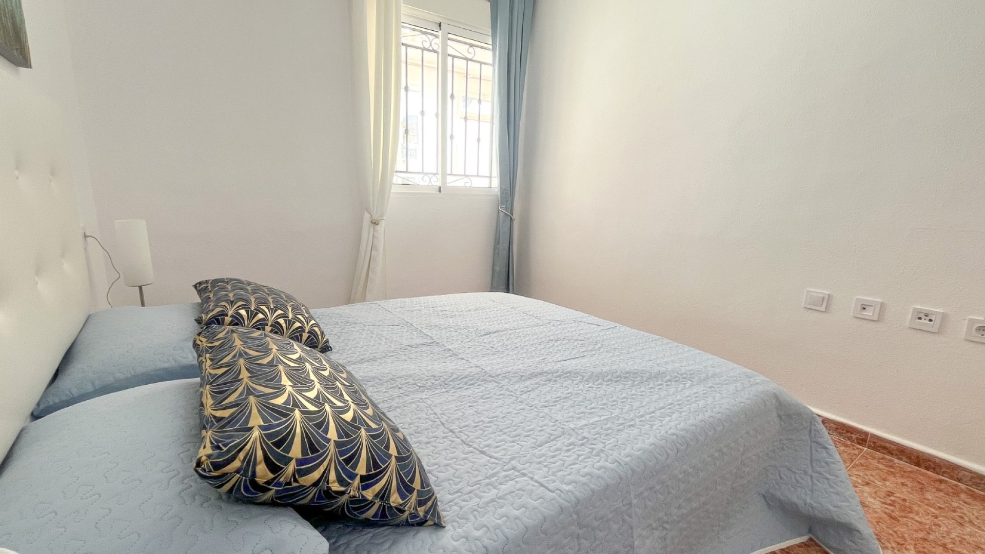 Resale - Townhouse -
Orihuela Costa - Entre Naranjos