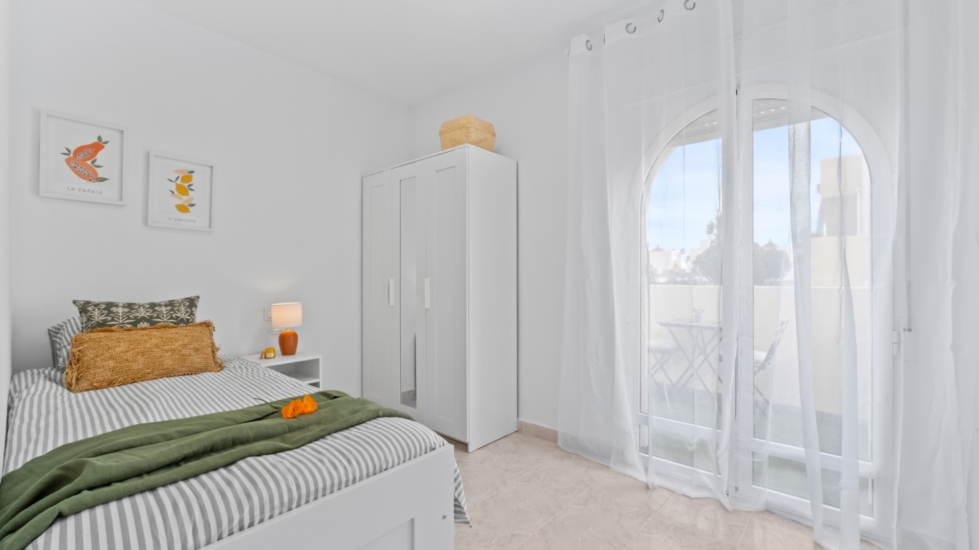 Resale - Townhouse -
Orihuela Costa - La Florida