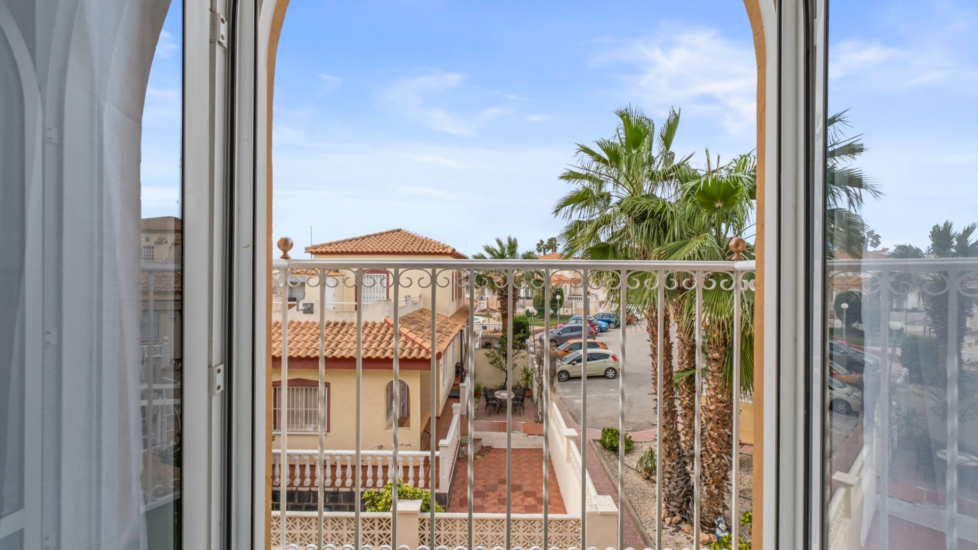 Resale - Townhouse -
Orihuela Costa - La Florida