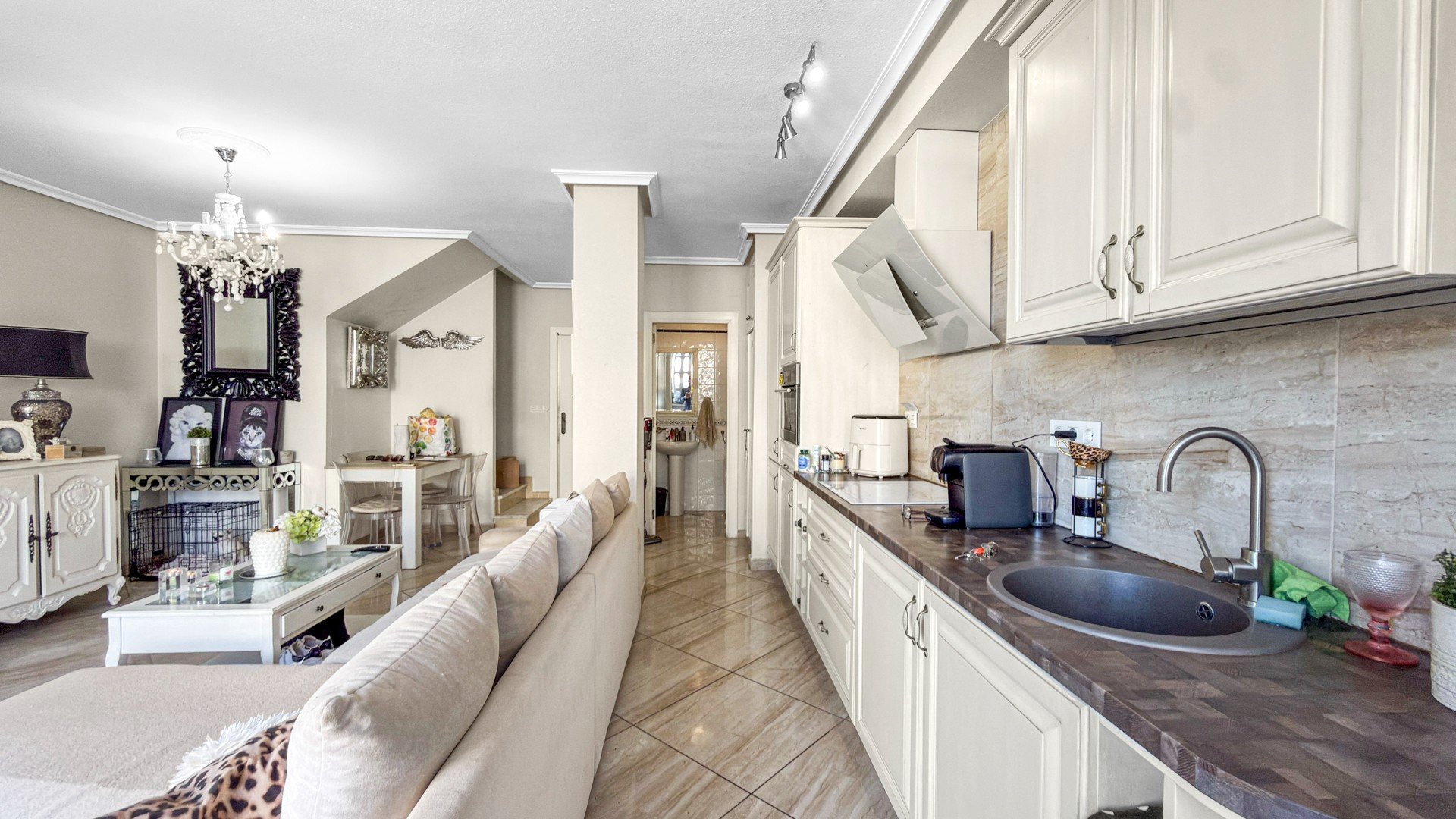 Resale - Townhouse -
Orihuela Costa - La Florida