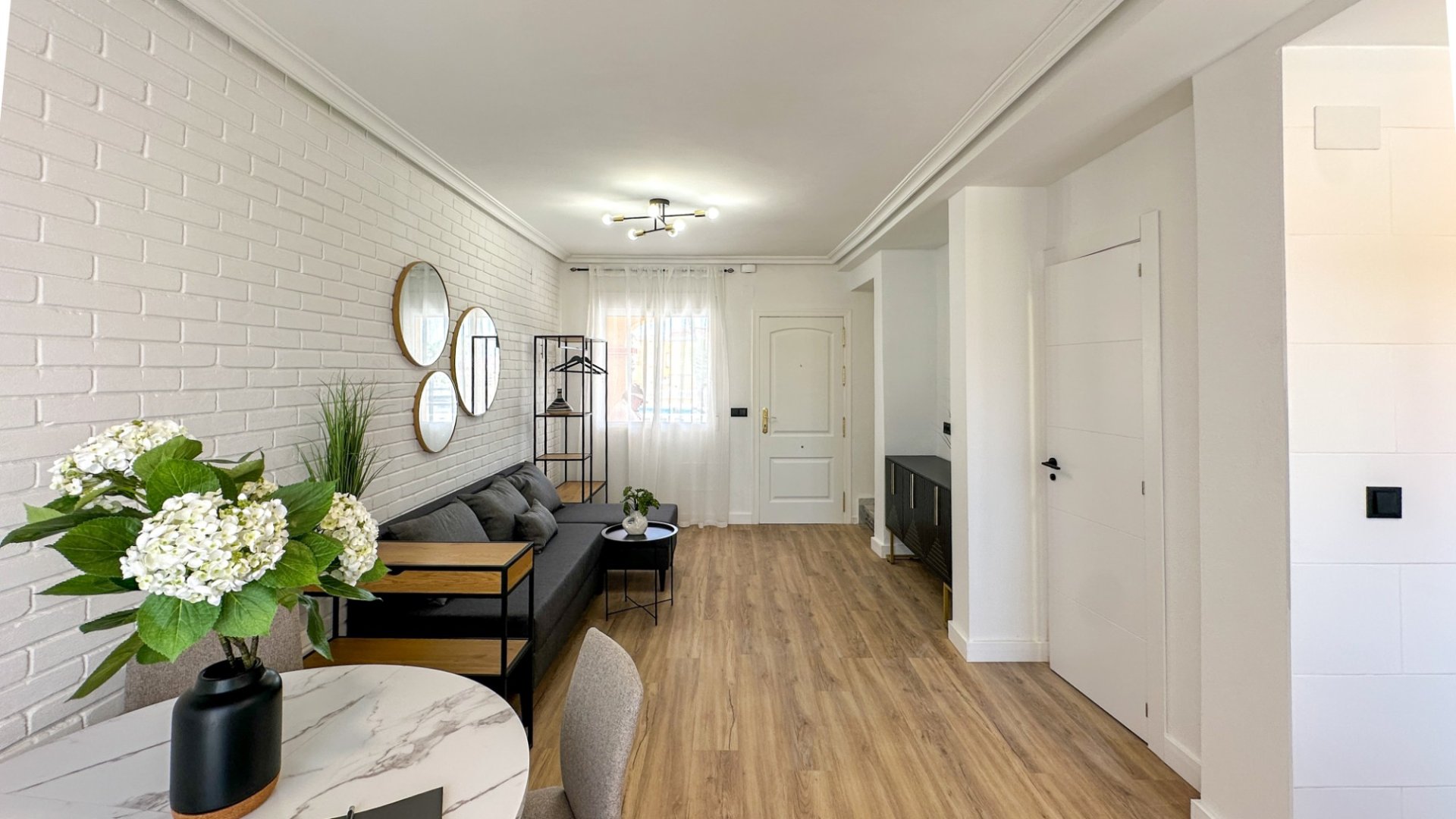 Resale - Townhouse -
Orihuela Costa - La Regia