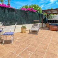 Resale - Townhouse -
Orihuela Costa - La Rioja