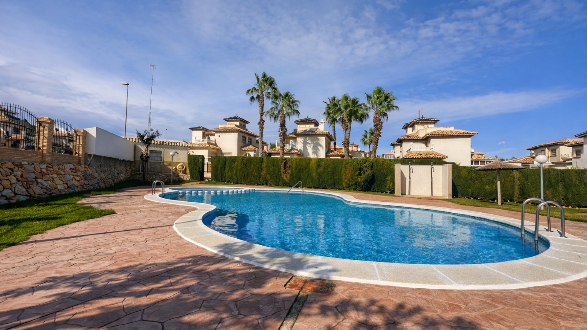 Resale - Townhouse -
Orihuela Costa - La Zenia