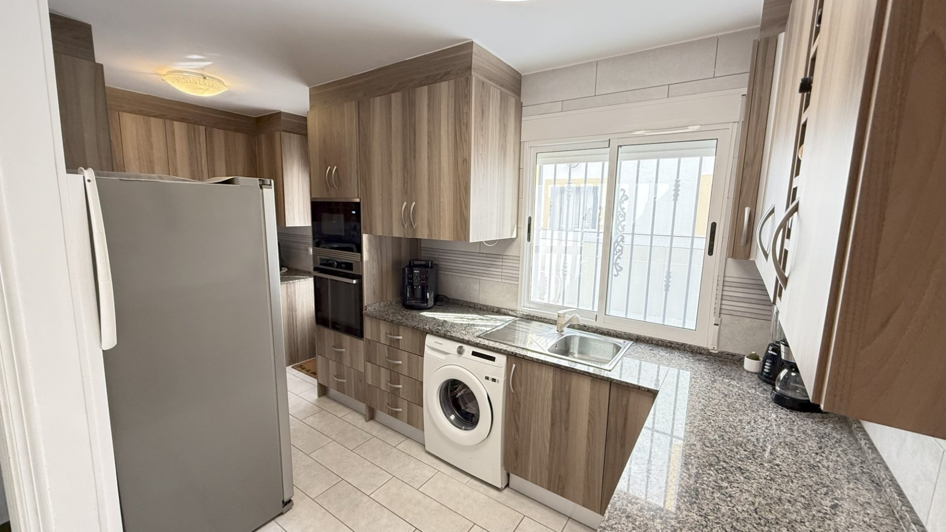 Resale - Townhouse -
Orihuela Costa - La Zenia