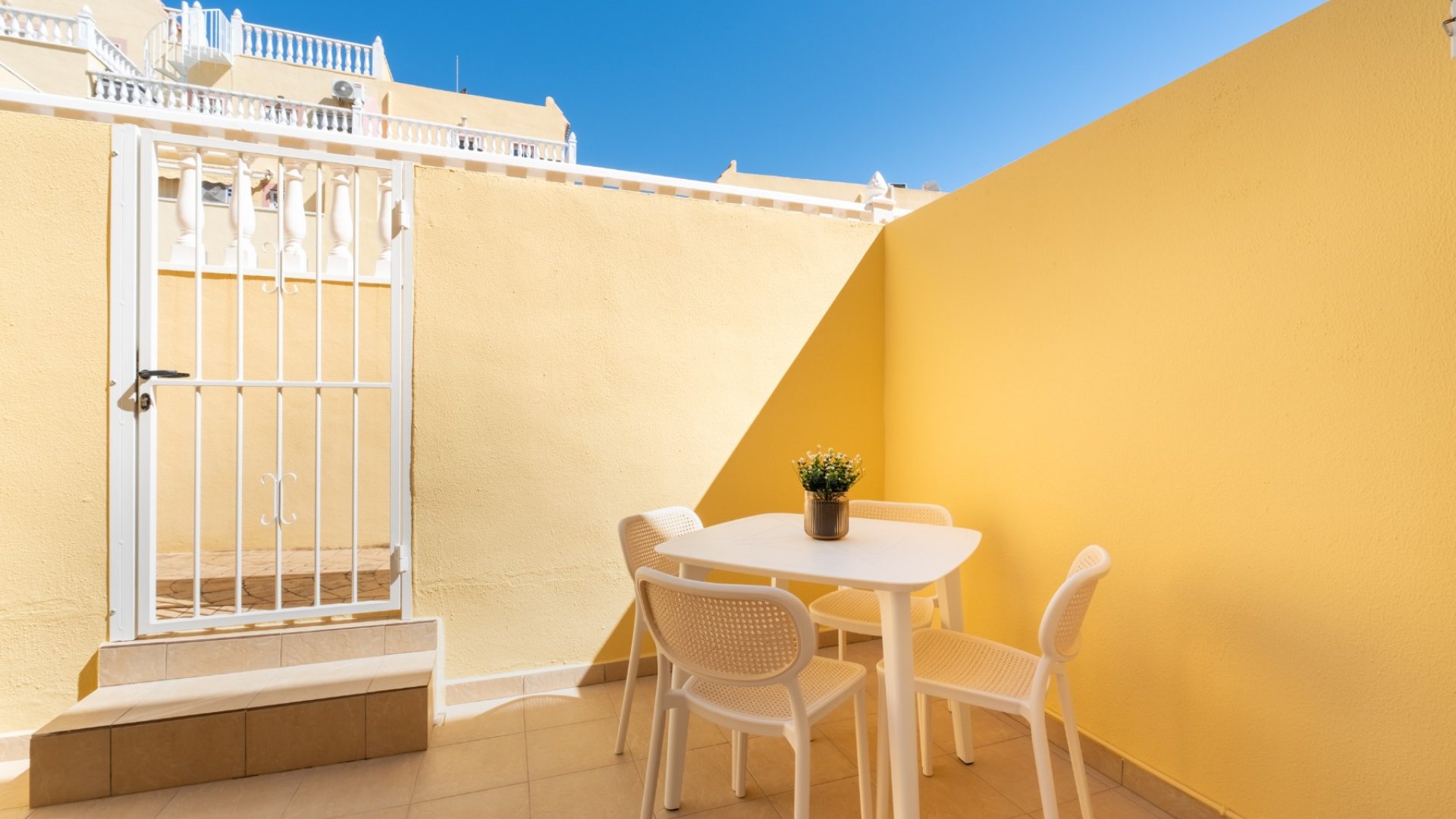Resale - Townhouse -
Orihuela Costa - Las Filipinas