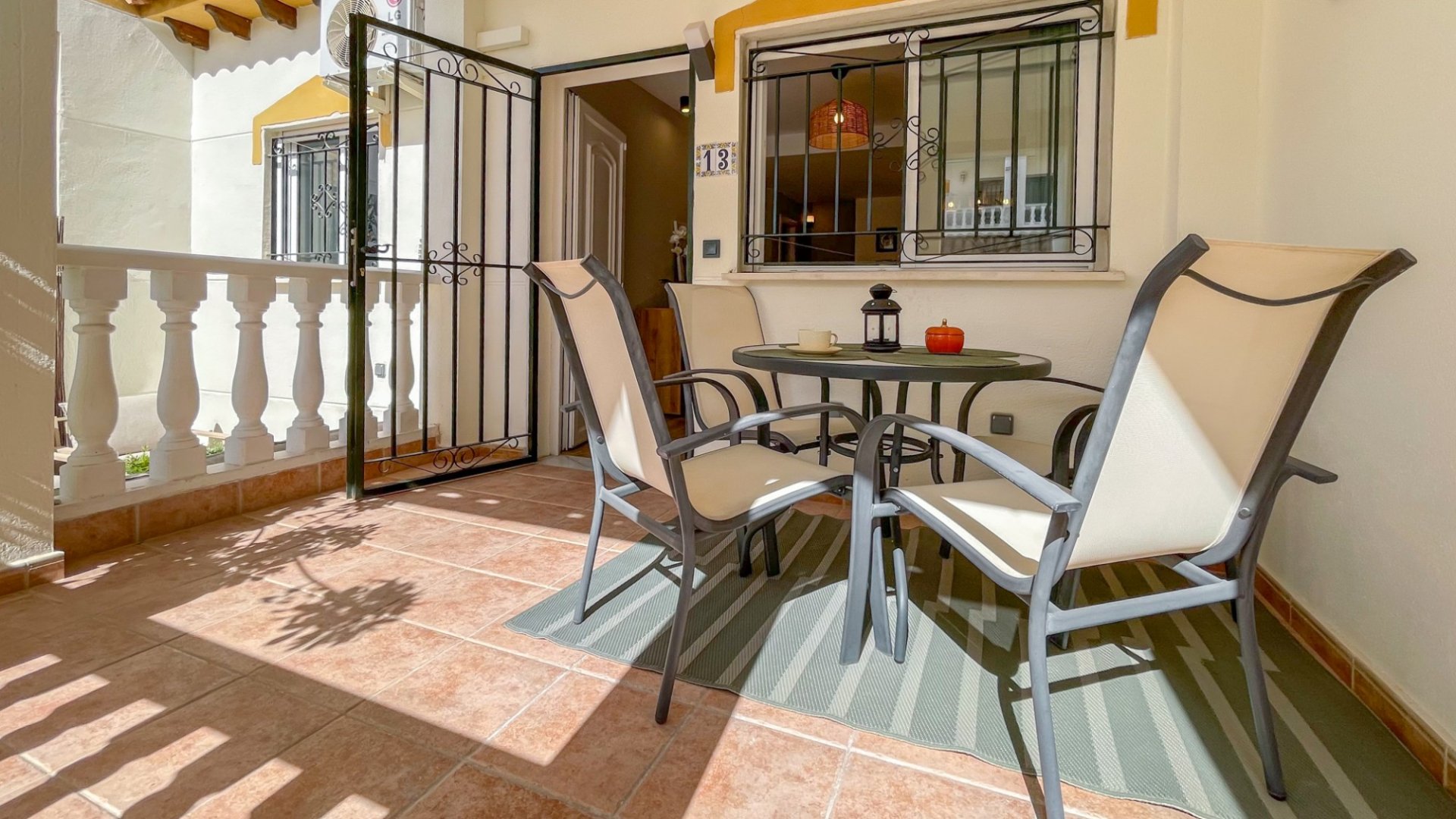 Resale - Townhouse -
Orihuela Costa - Los Altos *