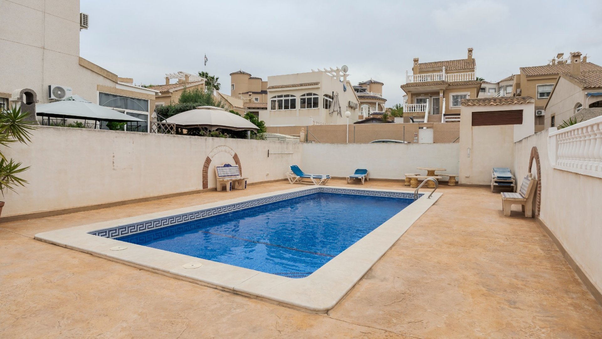 Resale - Townhouse -
Orihuela Costa - Los Altos