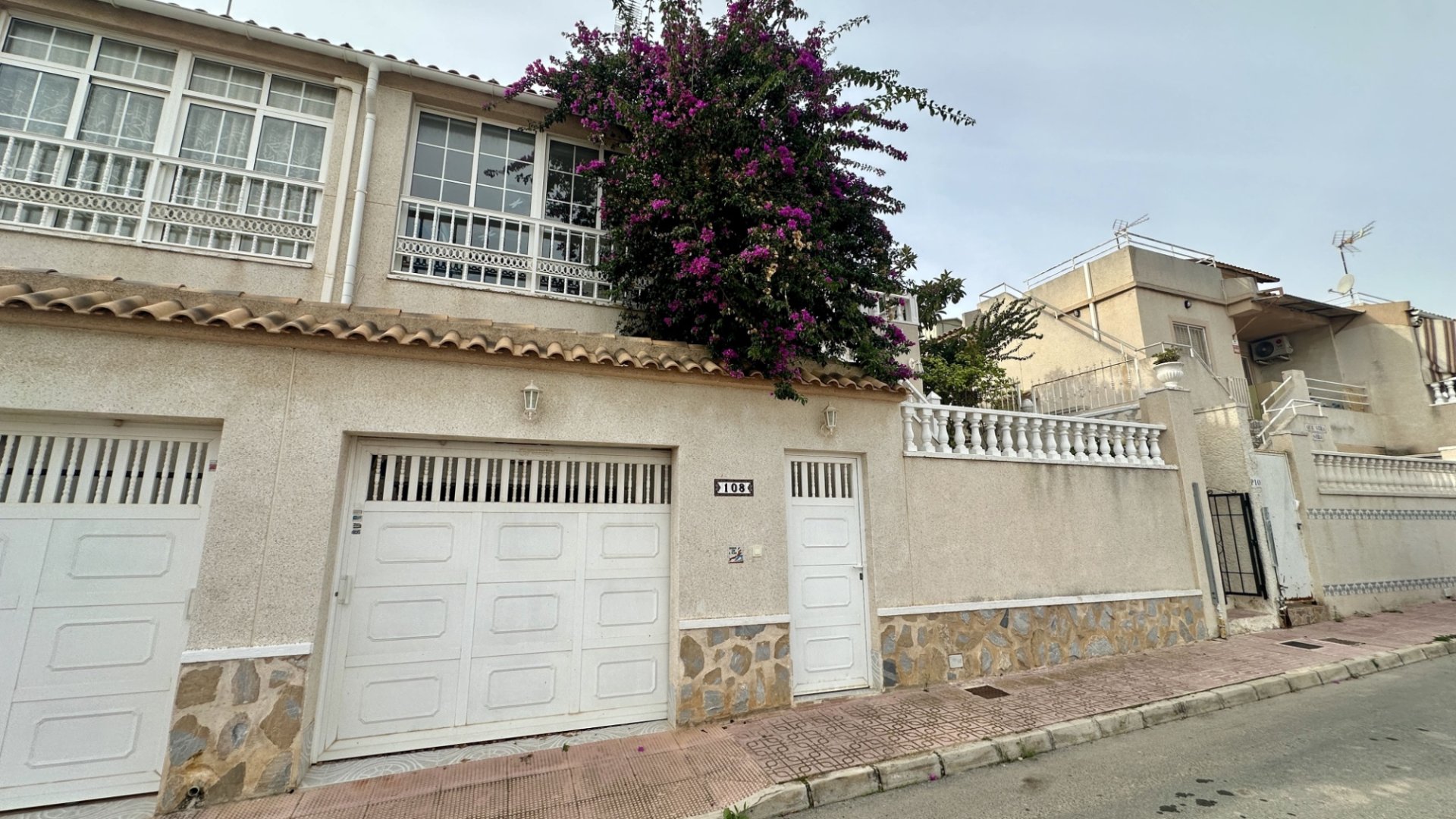 Resale - Townhouse -
Orihuela Costa - Los Altos