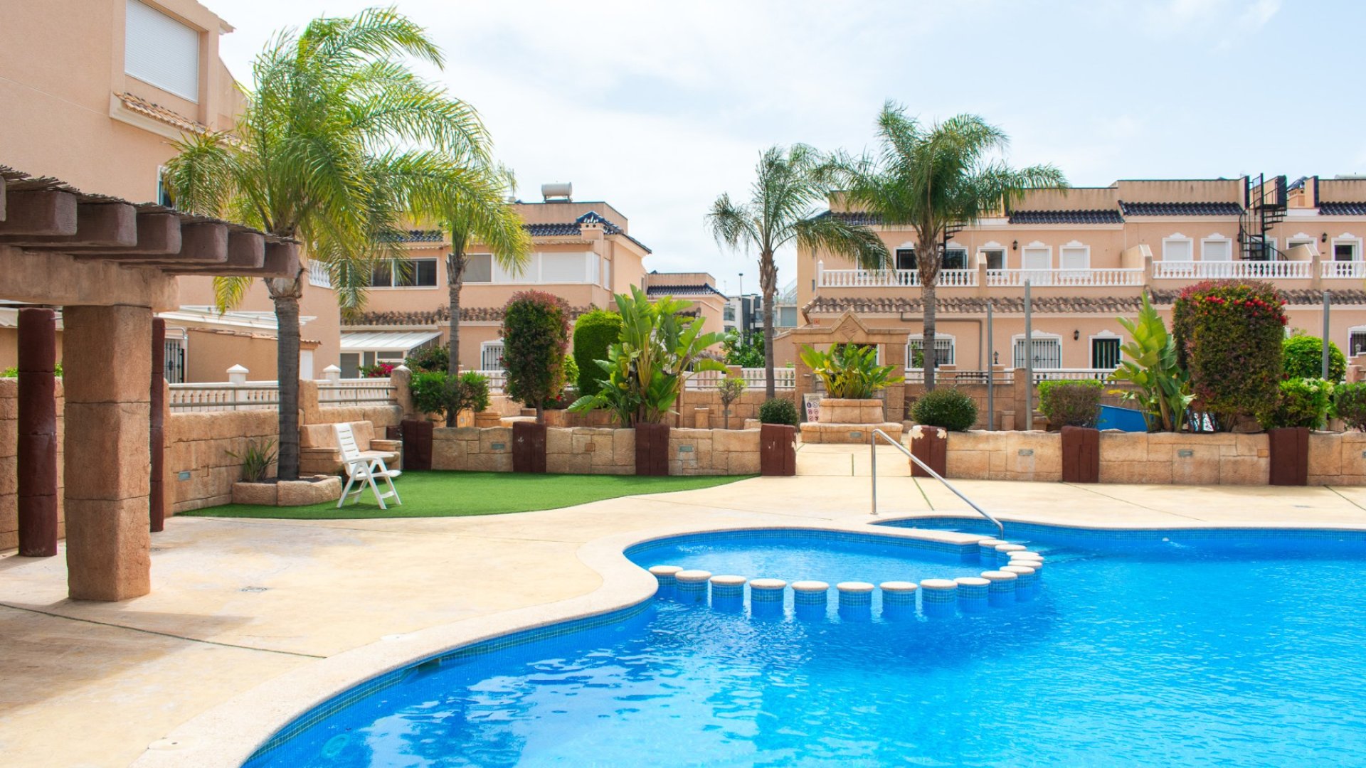 Resale - Townhouse -
Orihuela Costa - Los Dolses