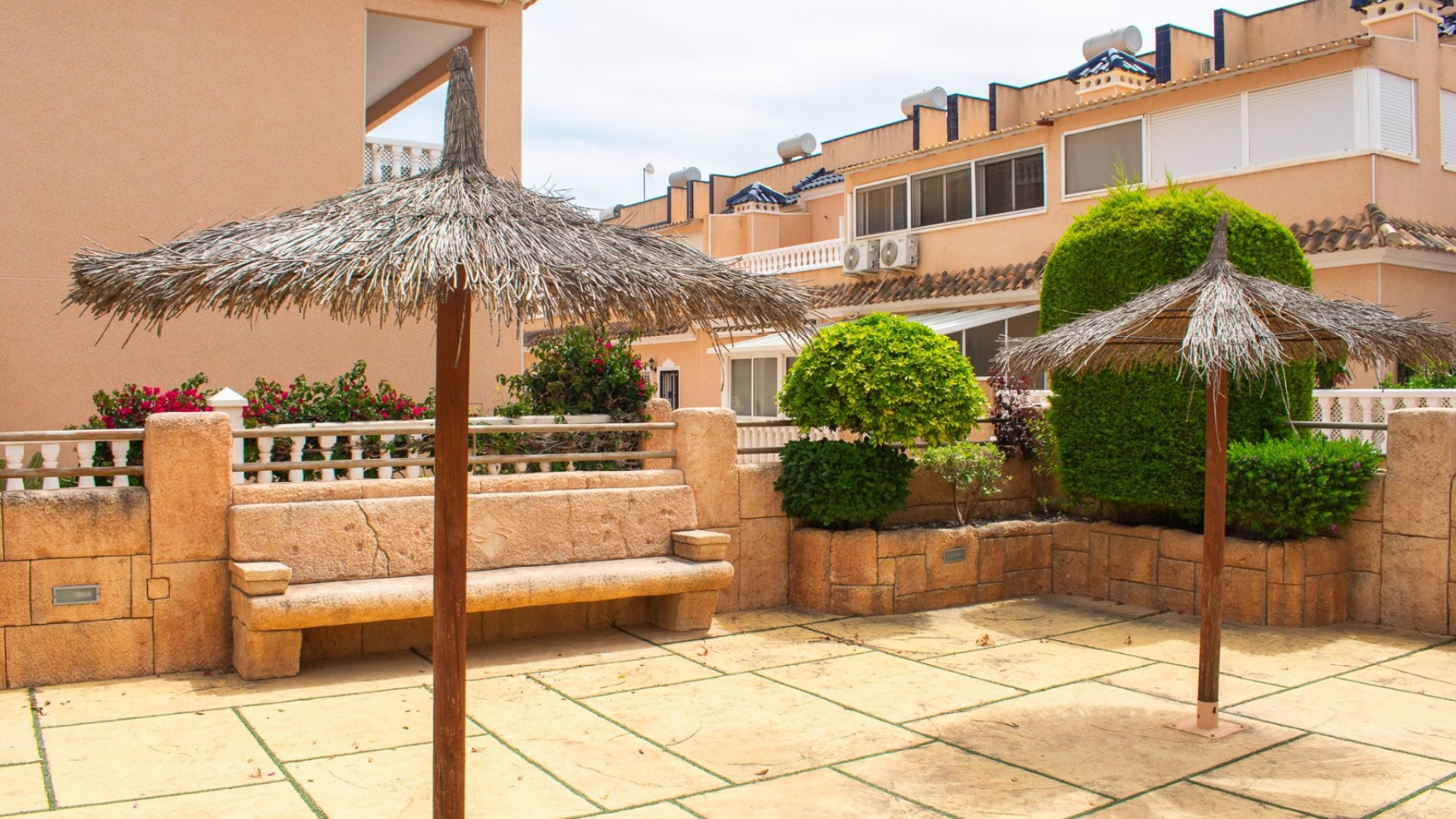 Resale - Townhouse -
Orihuela Costa - Los Dolses