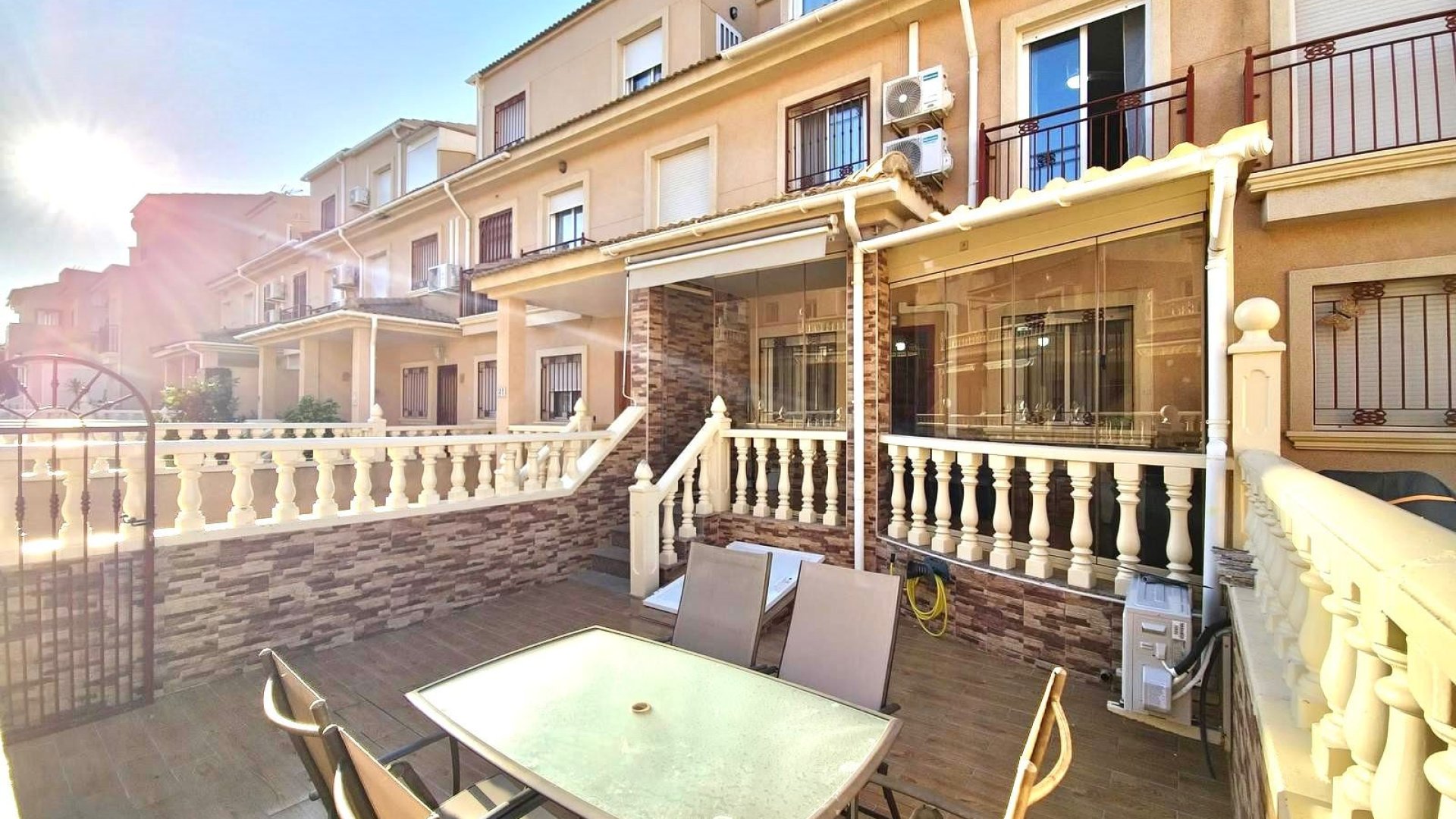 Resale - Townhouse -
Orihuela Costa - Playa Flamenca