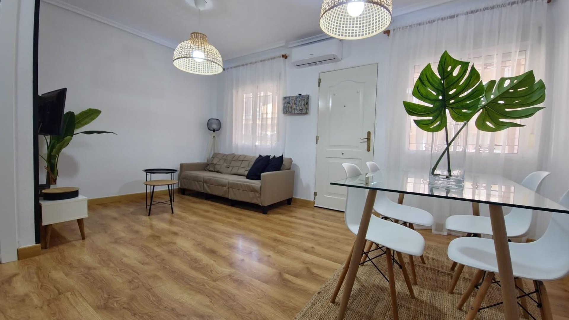 Resale - Townhouse -
Orihuela Costa - Playa Flamenca
