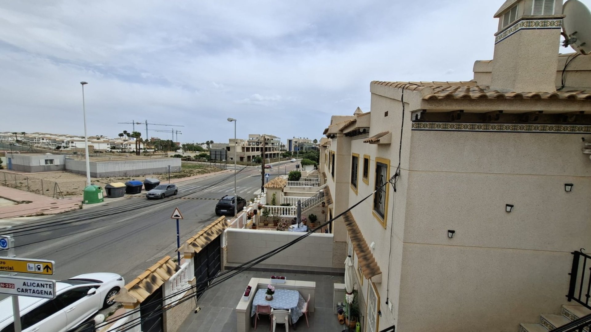 Resale - Townhouse -
Orihuela Costa - Playa Flamenca