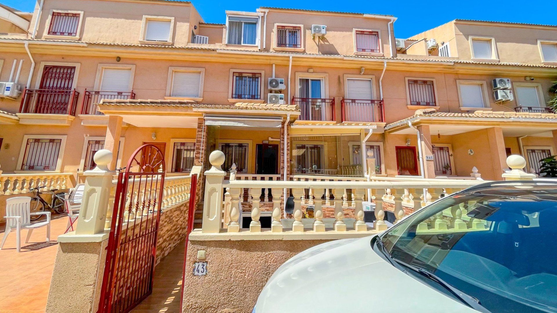 Resale - Townhouse -
Orihuela Costa - Playa Flamenca