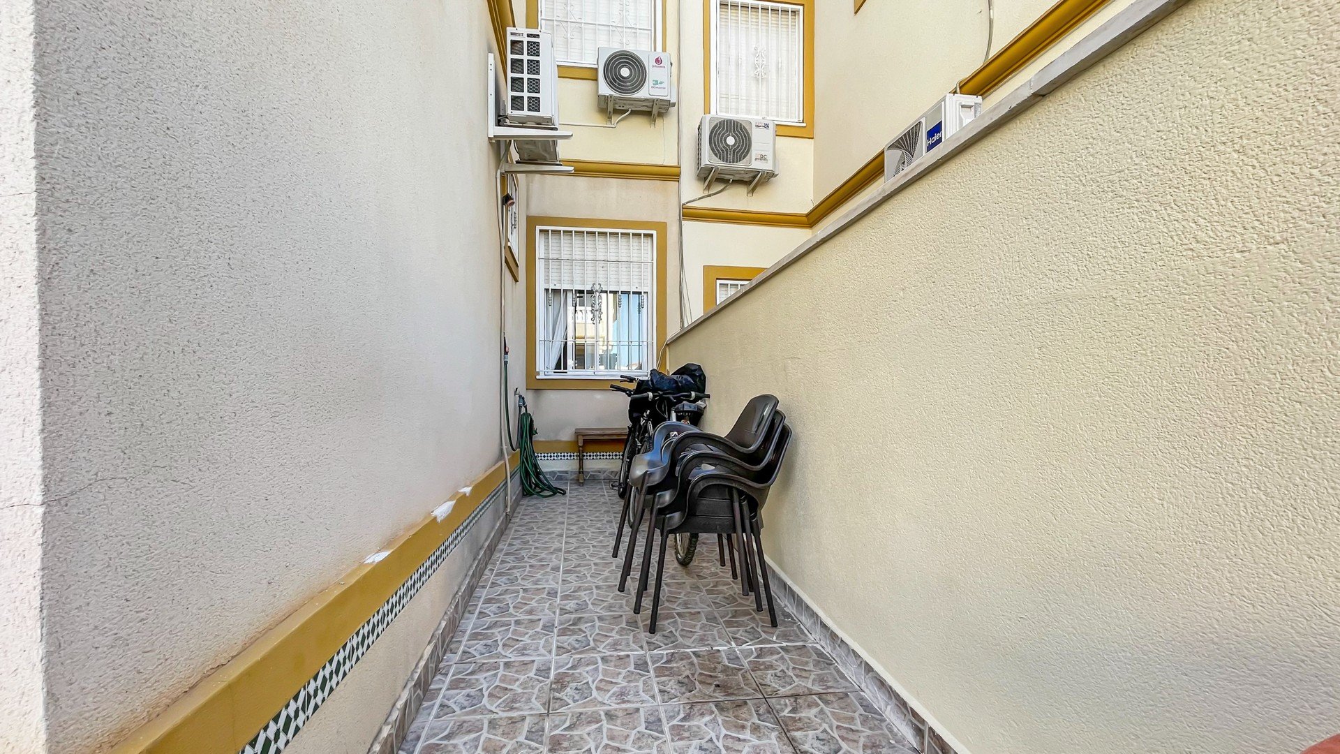Resale - Townhouse -
Orihuela Costa - Playa Flamenca